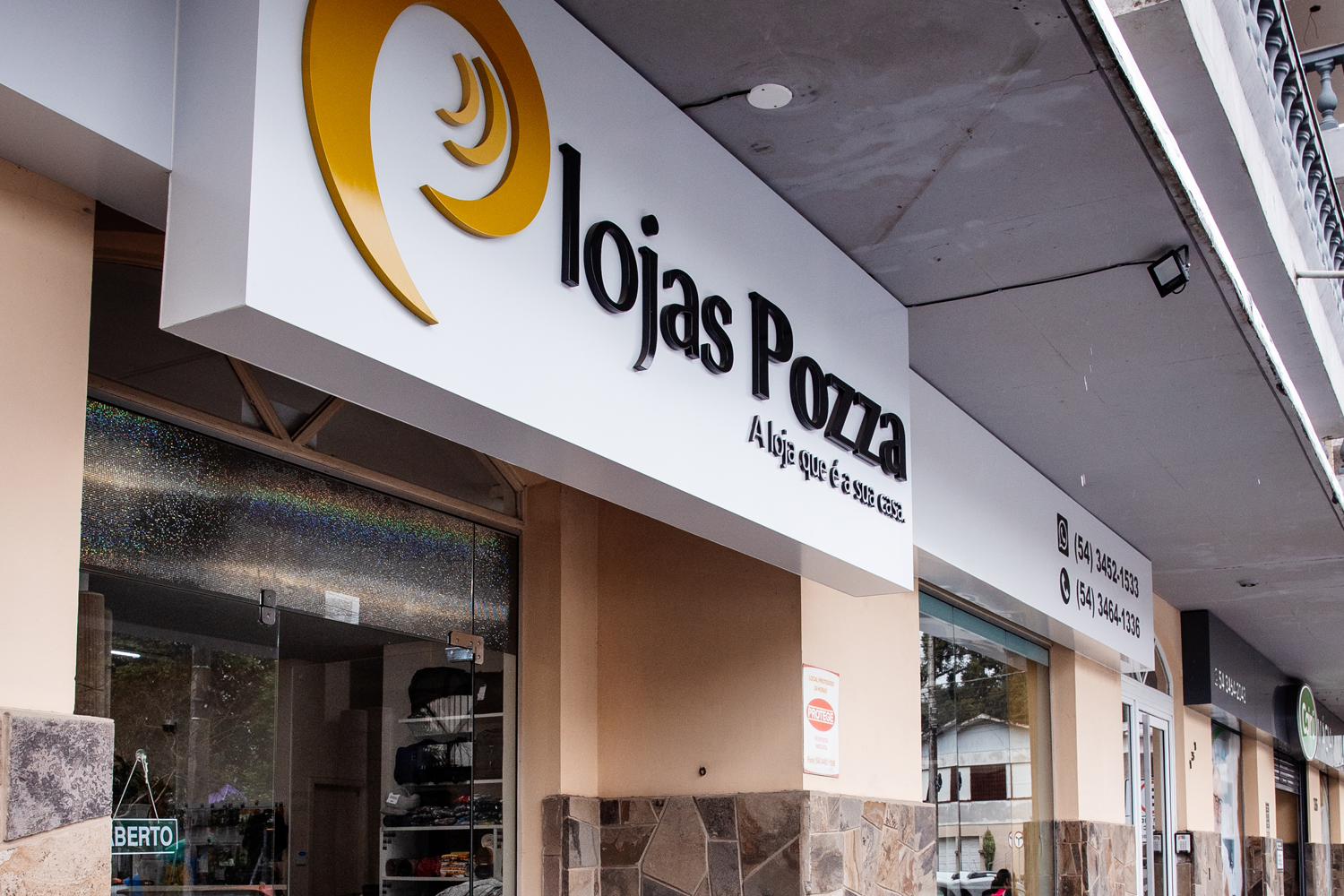 Lojas Pozza